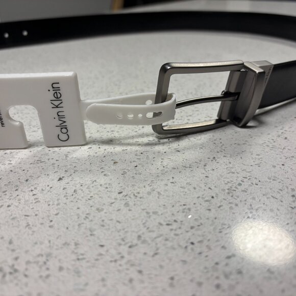 Calvin Klein Black Belt - Picture 2 of 5